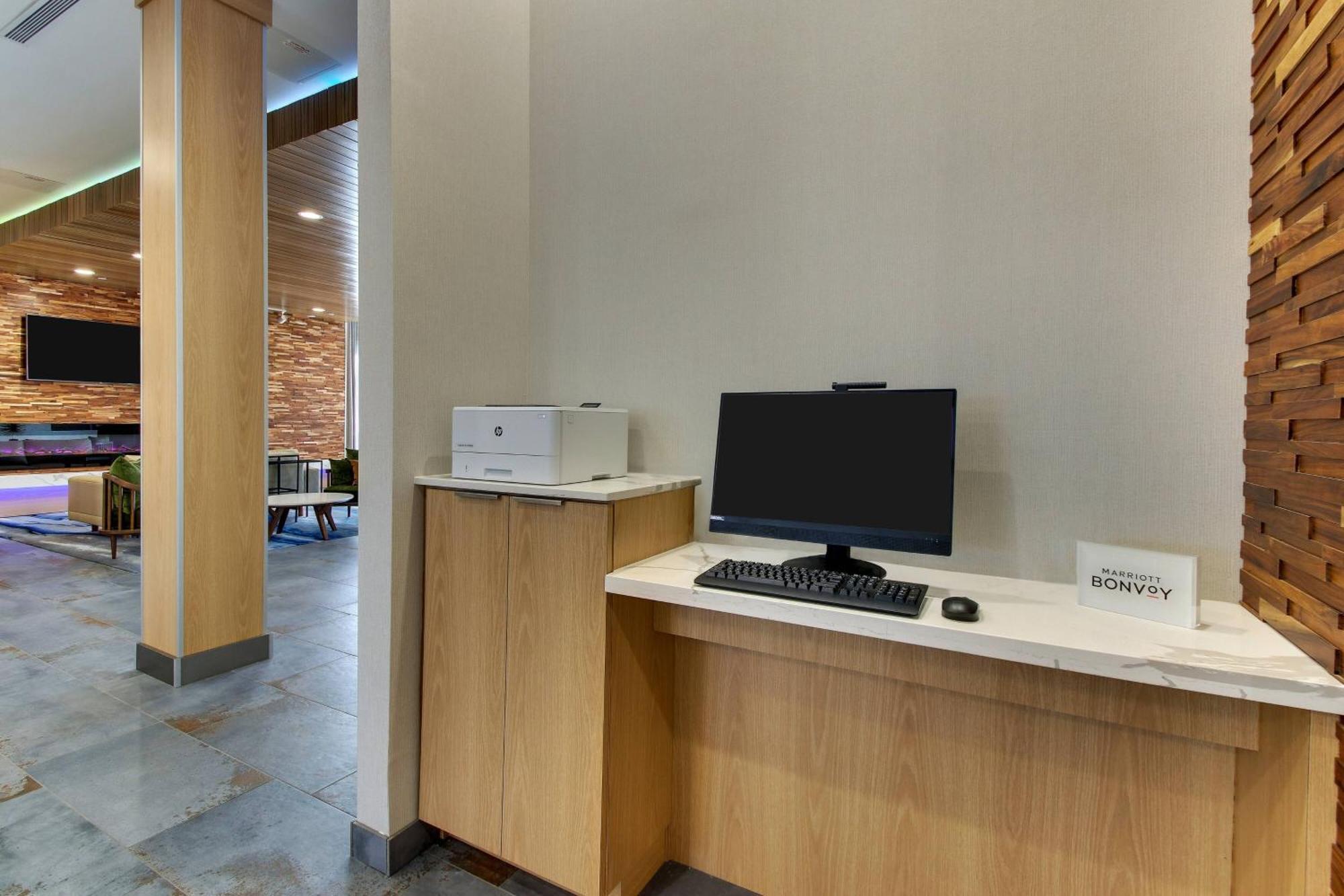 Fairfield Inn And Suites By Marriott Houston Brookhollow Exteriér fotografie