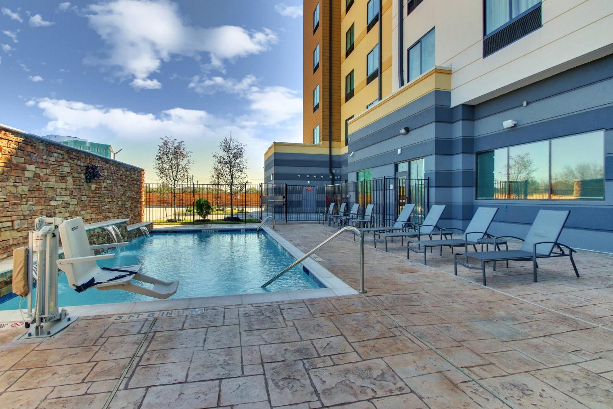 Fairfield Inn And Suites By Marriott Houston Brookhollow Exteriér fotografie